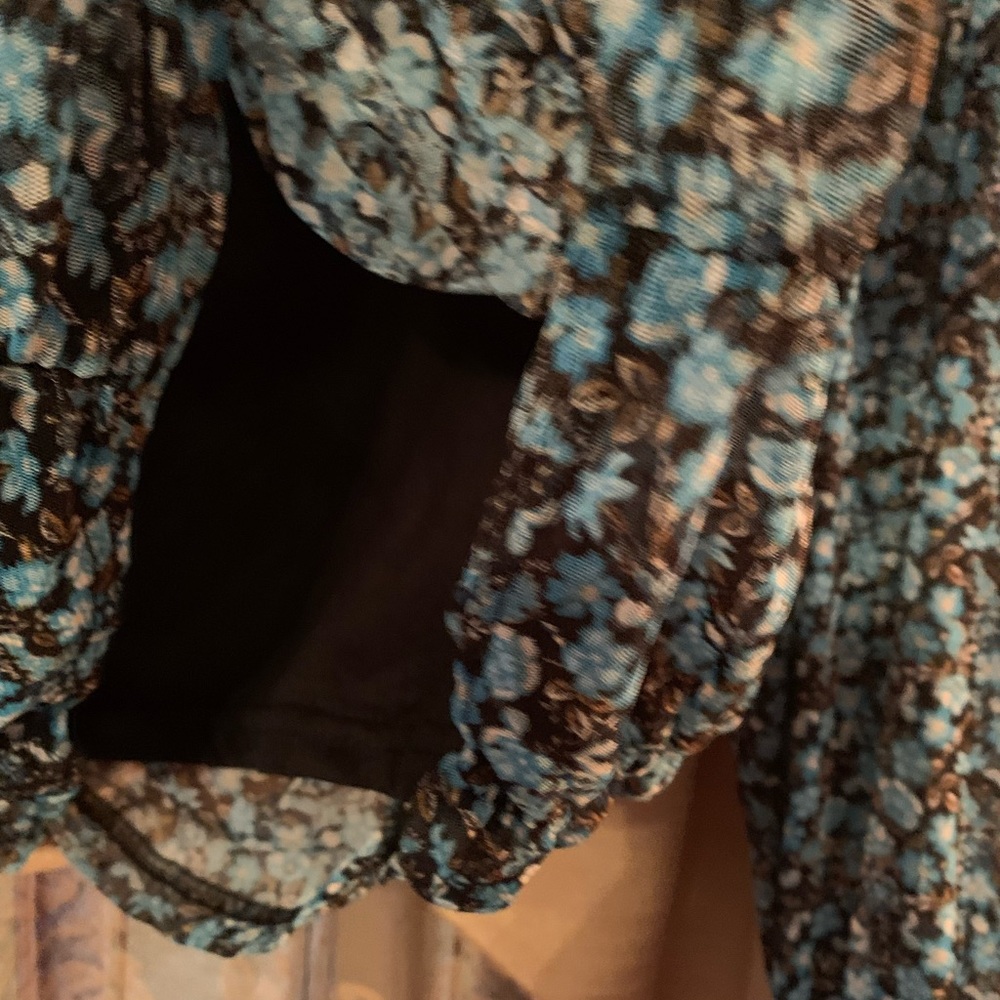 Relativity Blouse - Picture 4 of 5